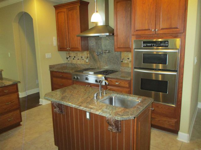 129 Silver Springs Drive, Benton, AR 72015