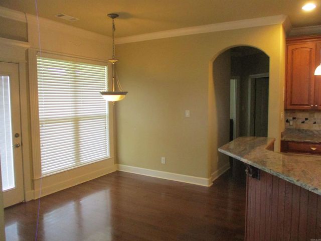 129 Silver Springs Drive, Benton, AR 72015