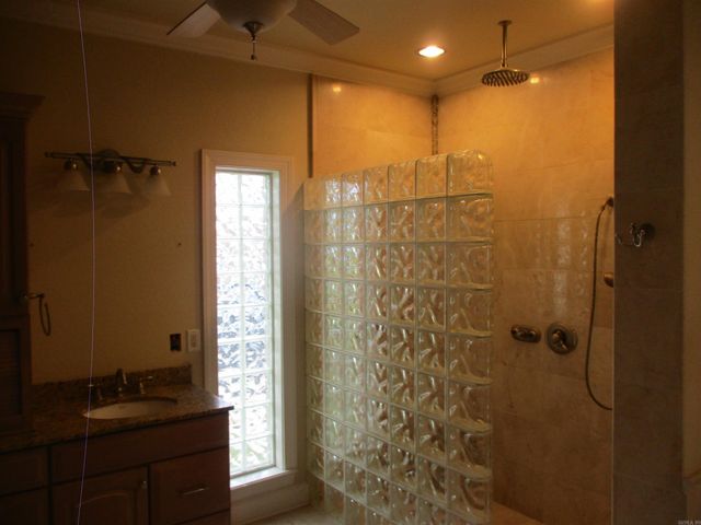 129 Silver Springs Drive, Benton, AR 72015