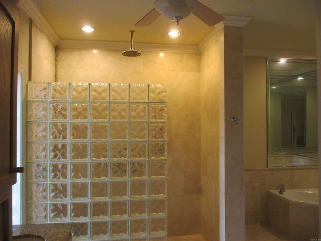 129 Silver Springs Drive, Benton, AR 72015