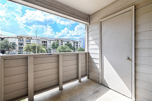 8545 Midpark Road 2, Dallas, TX 75240