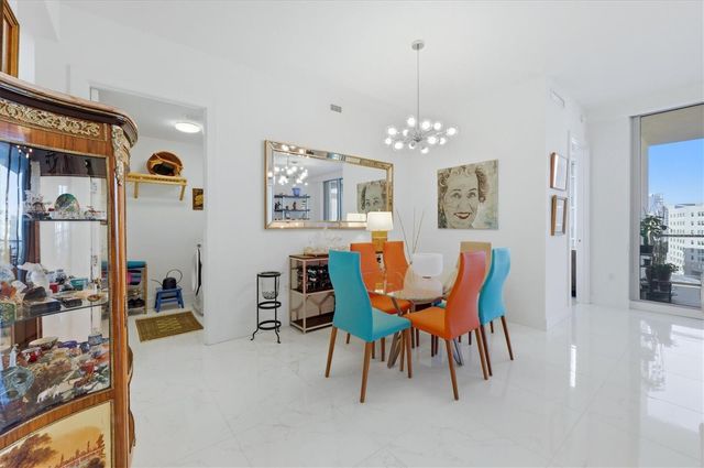 111 S PINEAPPLE AVENUE 811, Sarasota, FL 34236