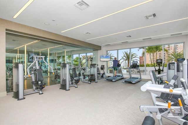 111 S PINEAPPLE AVENUE 811, Sarasota, FL 34236