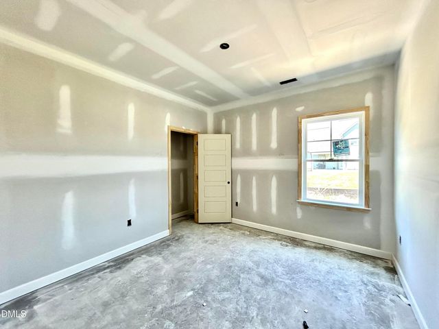 3794 Chatsworth Drive, La Grange, NC 28551