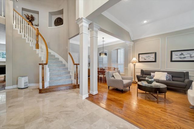 3923 Diamond Grove Court, Houston, TX 77059