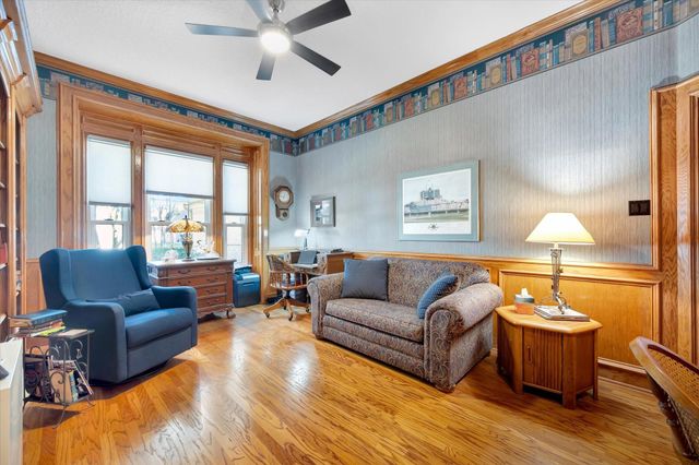 3923 Diamond Grove Court, Houston, TX 77059