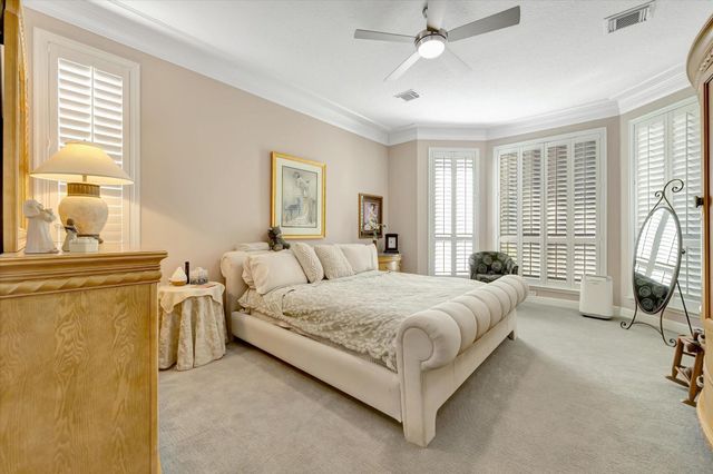 3923 Diamond Grove Court, Houston, TX 77059