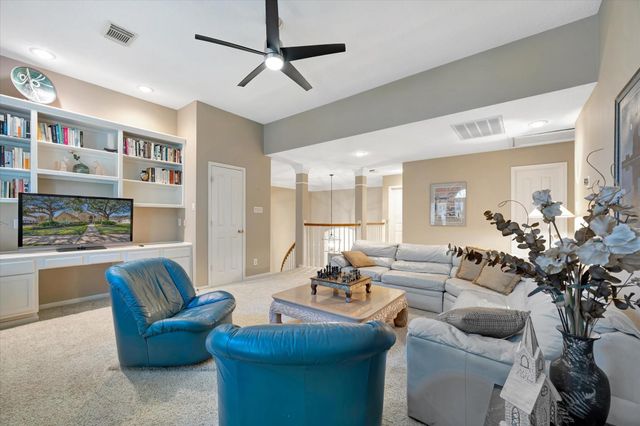 3923 Diamond Grove Court, Houston, TX 77059