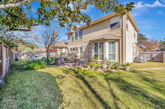 3923 Diamond Grove Court, Houston, TX 77059