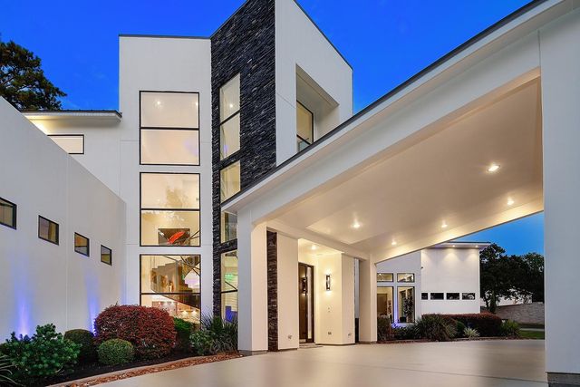 26240 Mcdonald Road, The Woodlands, TX 77380