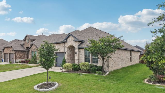 608 Cherry Hills Road, Red Oak, TX 75154