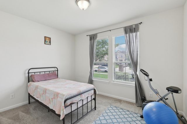 608 Cherry Hills Road, Red Oak, TX 75154