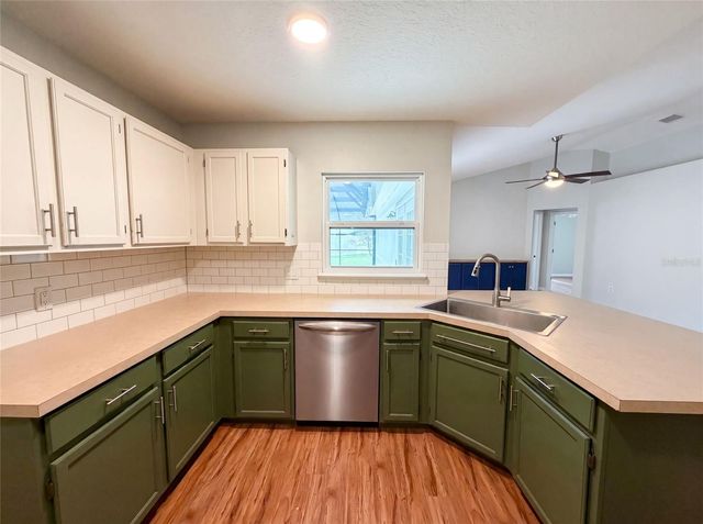 546 PENNS NECK DRIVE, Deland, FL 32724