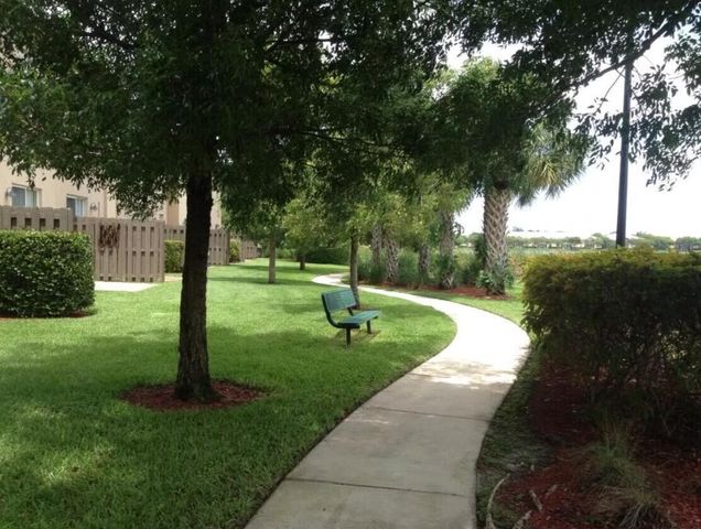 6956 Julia Gardens Drive, Coconut Creek, FL 33073