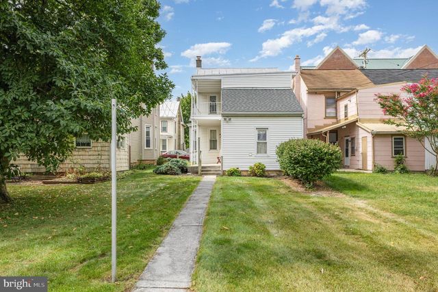 134 N RAILROAD ST, Annville, PA 17003