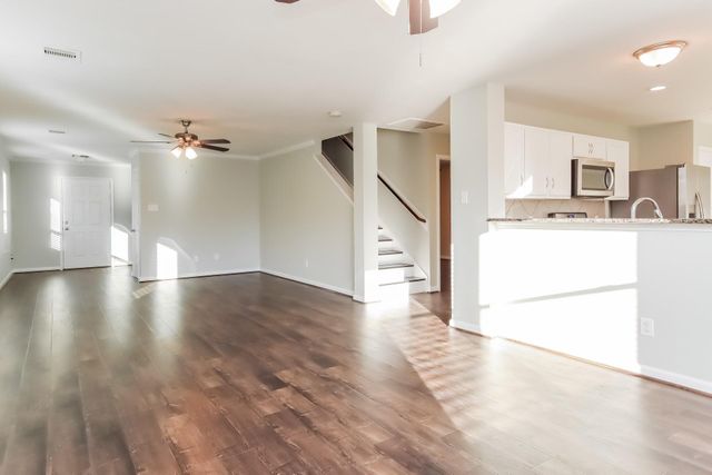 12919 Belmont Legend Court, Houston, TX 77047