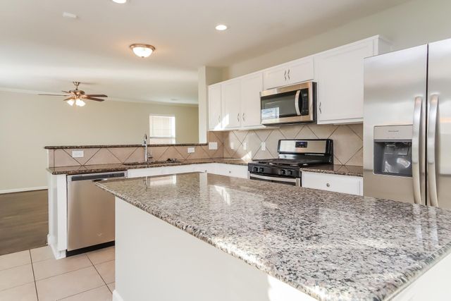 12919 Belmont Legend Court, Houston, TX 77047