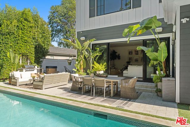 11813 Woodbine Street, Los Angeles, CA 90066
