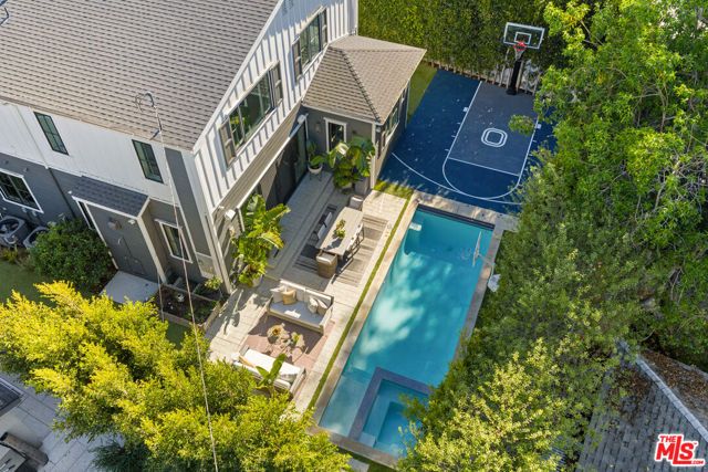 11813 Woodbine Street, Los Angeles, CA 90066