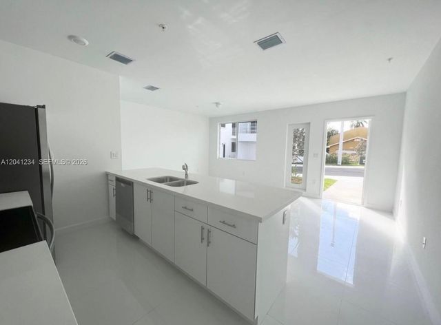 24600 SW 129th Avenue 3, Homestead, FL 33032