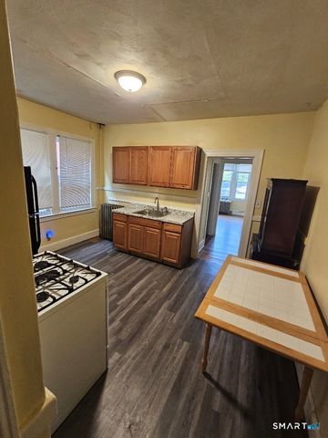 27 Orange Street, Hartford, CT 06106
