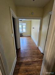 27 Orange Street, Hartford, CT 06106