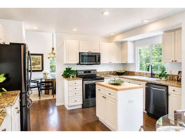2534 Sweetwater Cir, Lafayette, CO 80026