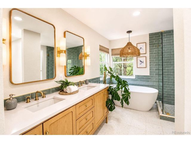 2534 Sweetwater Cir, Lafayette, CO 80026