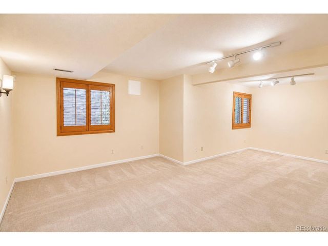 2534 Sweetwater Cir, Lafayette, CO 80026