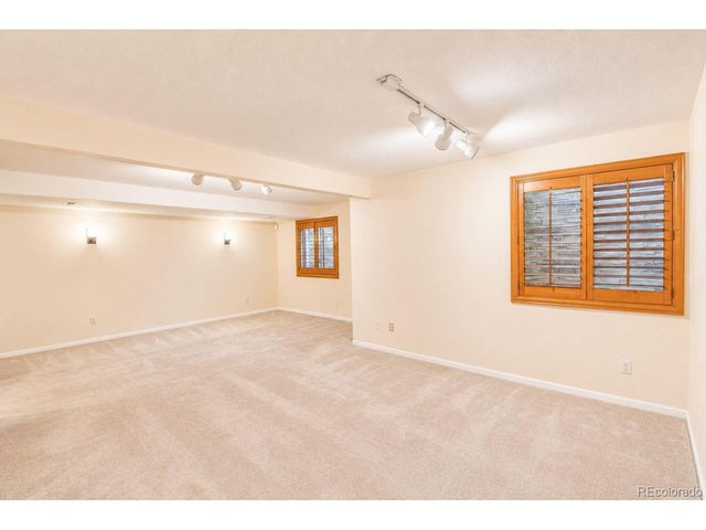 2534 Sweetwater Cir, Lafayette, CO 80026