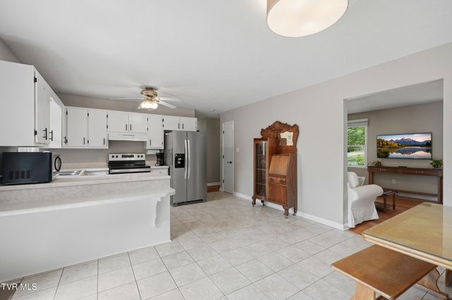 316 Clark Place, Blountville, TN 37617