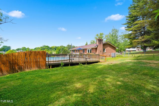 316 Clark Place, Blountville, TN 37617