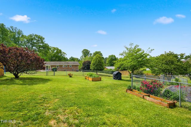 316 Clark Place, Blountville, TN 37617
