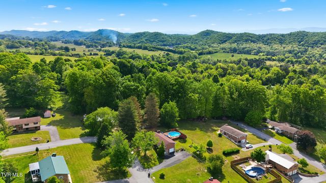 316 Clark Place, Blountville, TN 37617