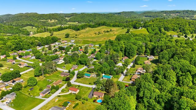 316 Clark Place, Blountville, TN 37617