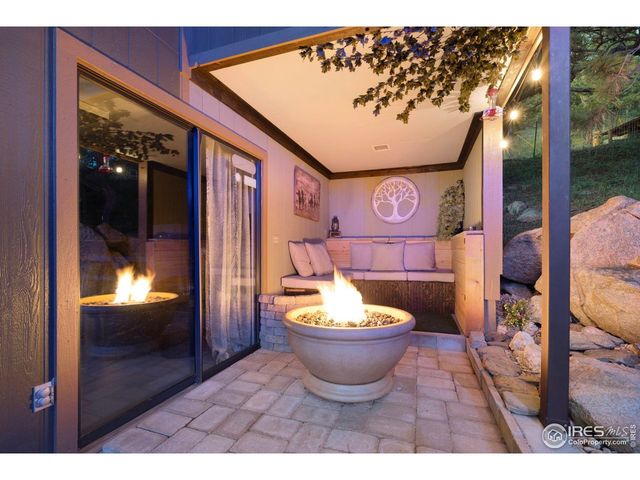 321 Greenwood Dr, Loveland, CO 80537