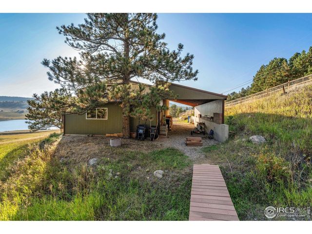 321 Greenwood Dr, Loveland, CO 80537