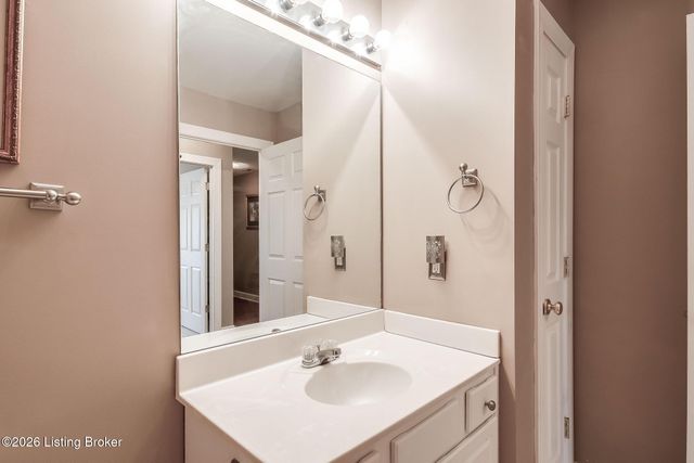 306 Cornell Ave, Mt Washington, KY 40047