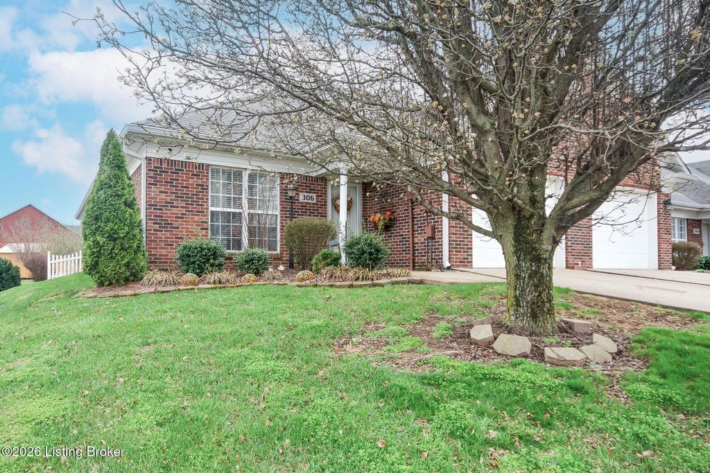 306 Cornell Ave, Mt Washington, KY 40047