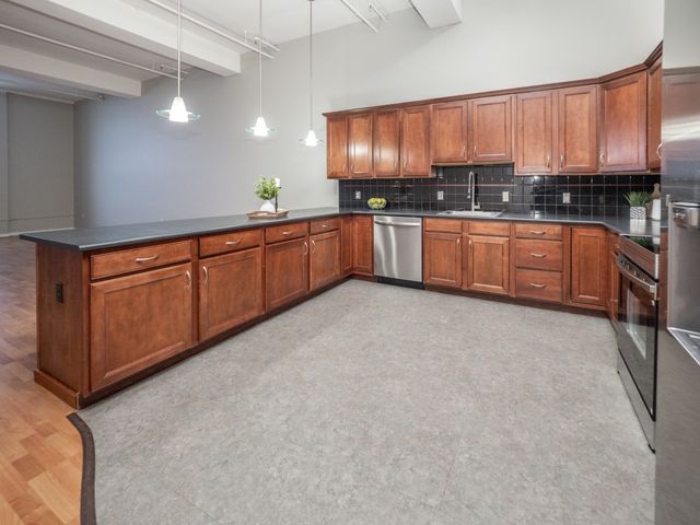 125 S Kalamazoo Mall 508, Kalamazoo, MI 49007