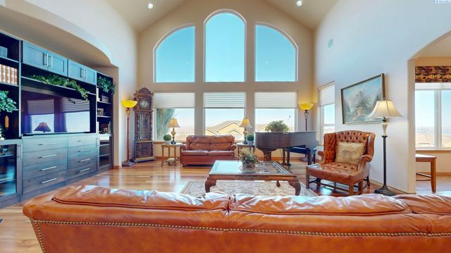 491 Adair Drive, Richland, WA 99352