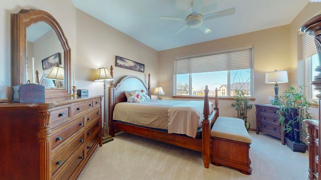 491 Adair Drive, Richland, WA 99352