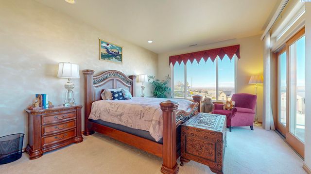 491 Adair Drive, Richland, WA 99352