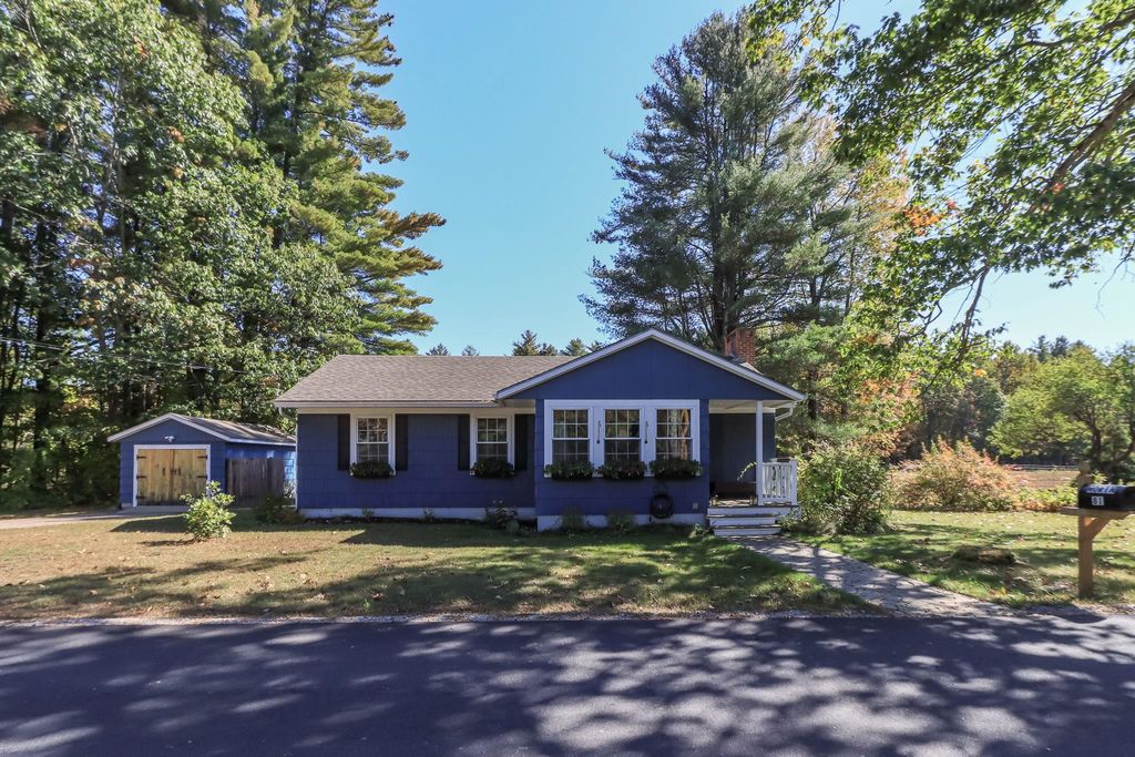 81 River Road, Concord, NH 03303