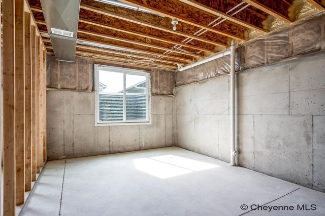 4050 ARROWHEAD TRL, Cheyenne, WY 82001