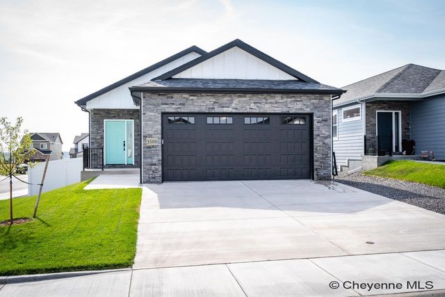4050 ARROWHEAD TRL, Cheyenne, WY 82001