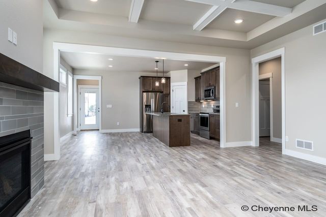 4050 ARROWHEAD TRL, Cheyenne, WY 82001