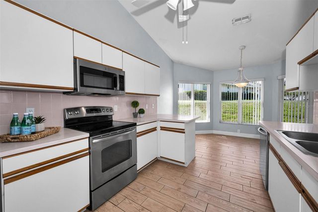 8919 KEATS DRIVE, Hudson, FL 34667