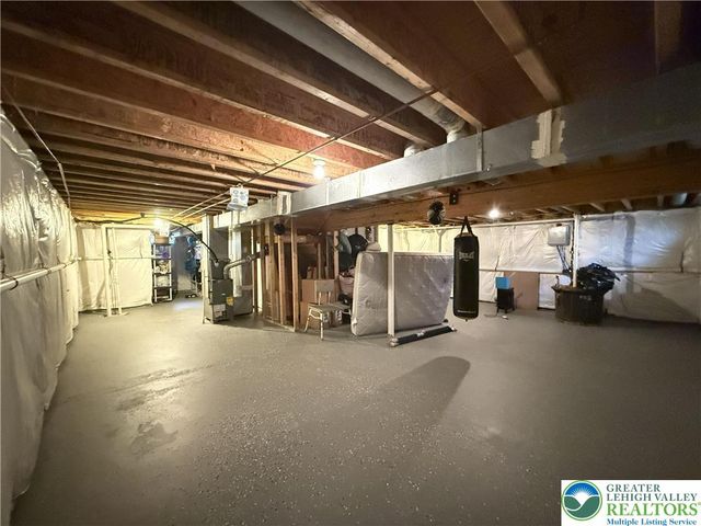 1152 Dorset Drive, Lehman Twp, PA 18324