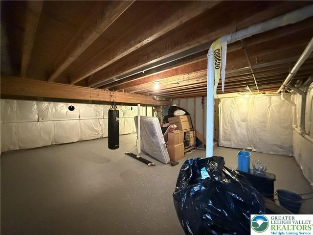 1152 Dorset Drive, Lehman Twp, PA 18324